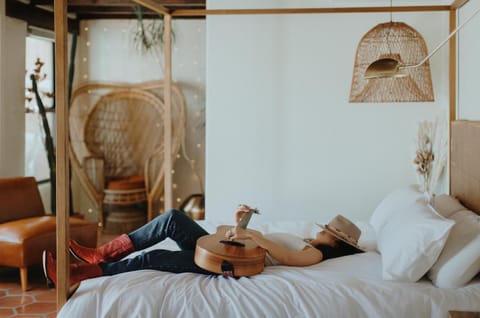 King size memory foam bed