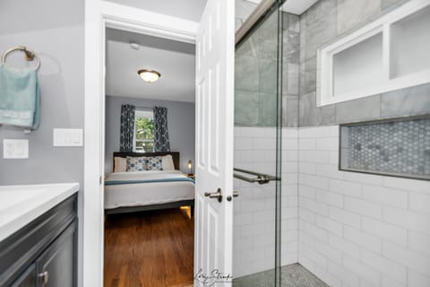 Combined shower/tub, hair dryer, towels, toilet paper