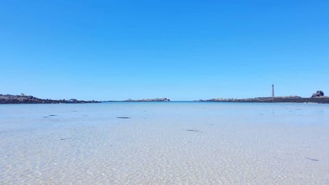 Beach nearby, sun loungers