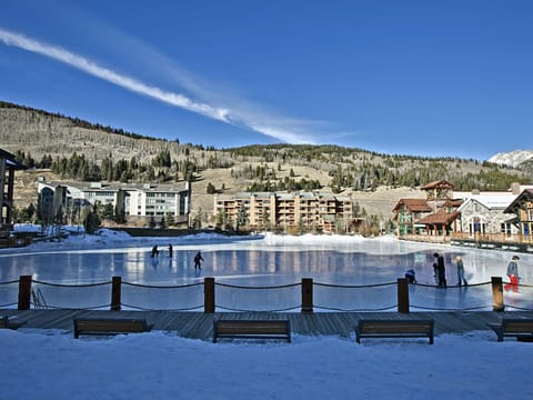 Snow and ski sports