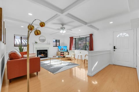 Modern living room perfect for gatherings and entertaining.