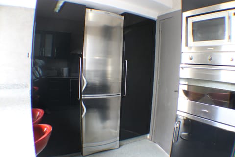 Fridge, microwave, dishwasher, coffee/tea maker