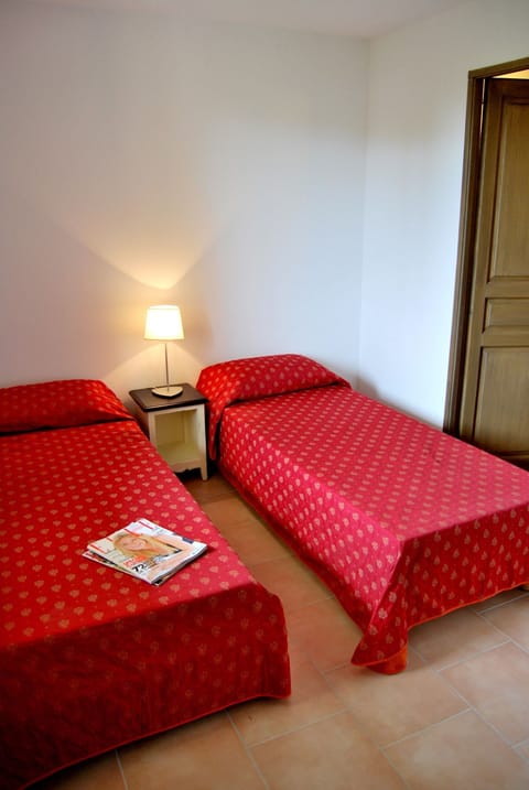 Get a peaceful night sleep in our cozy bedroom which has 2 Single beds which can be put together into a Double bed.