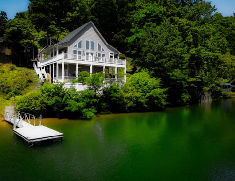 Welcome to Sunrise Cove!