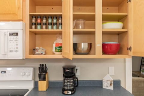 spice things up in our fully stocked kitchen!