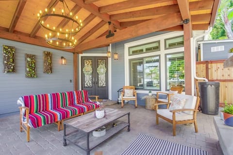 Front porch family room with fireplace