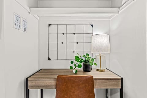 Workspace offers post-it board to clip all your notes