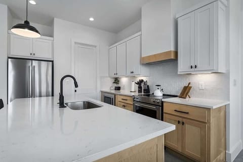 Cook up a storm in our fully equipped kitchen area.
