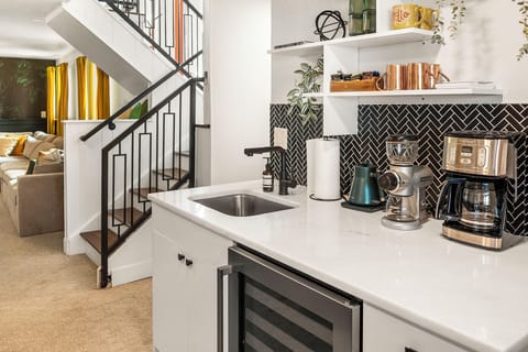 Coffee & Tea lovers, rejoice! Keurig, v-60, kettle, wine fridge and more.