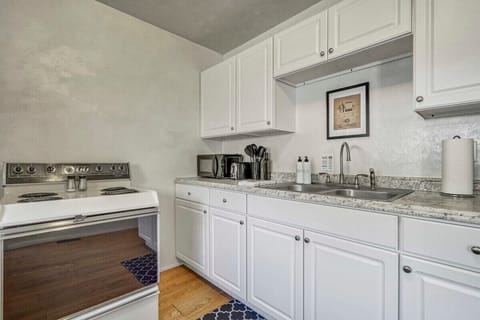 We have a fully equipped kitchen. Along with many other products and appliances, we also offer a refrigerator, microwave, stove, coffee machine, and more!