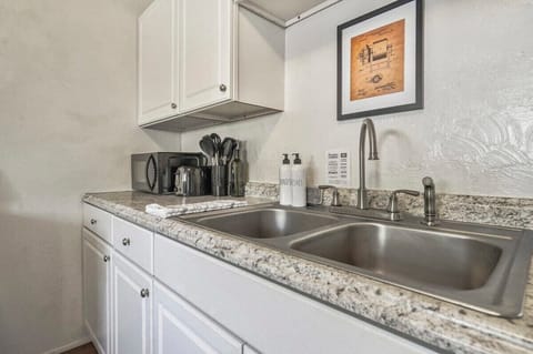 We have a fully equipped kitchen. Along with many other products and appliances, we also offer a refrigerator, microwave, stove, coffee machine, and more!