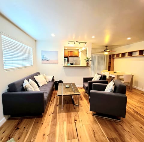 Living space. 3.5 blocks from Law Street Beach!