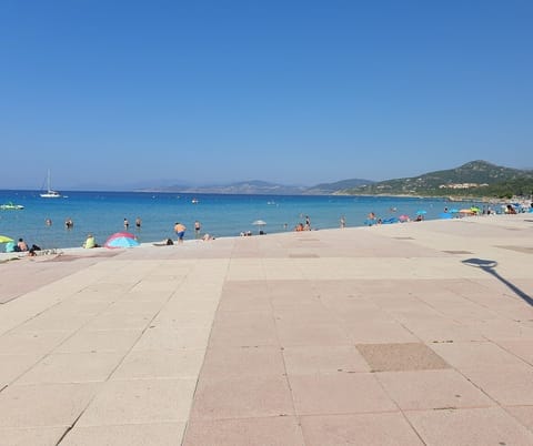 Beach nearby, sun loungers