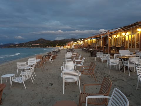 Beach nearby, sun loungers