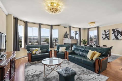 Formal Living room