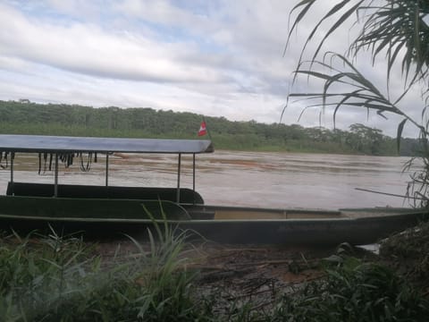 Hermoso Lodge Privado en el Amazonas Cottage in Madre de Dios, Peru