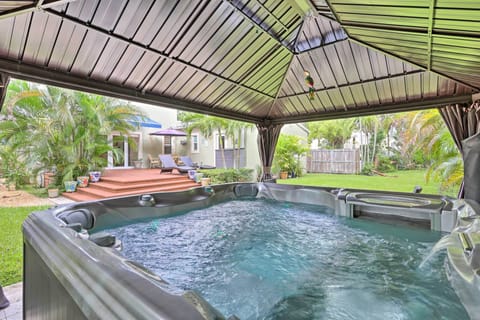 Miami Springs Vacation Rental | 2BR | 2BA | 1,495 Sq Ft | 4 Steps to Access