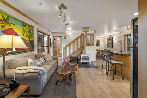 Snuggle up with the gas stove in the living room.