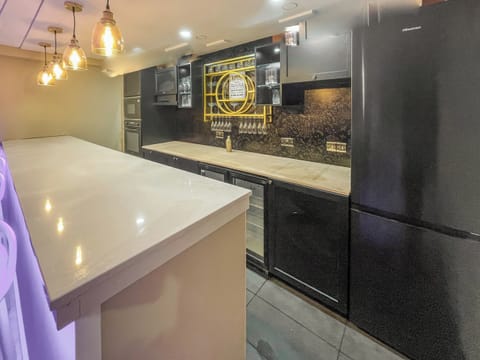 Kitchen | The Golden Crown, Tarbolton, near Ayr