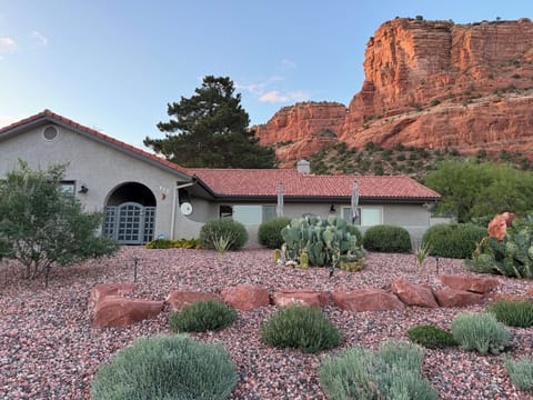 Located at the foot of Castle Rock, with mesas in the front. Amazing views!