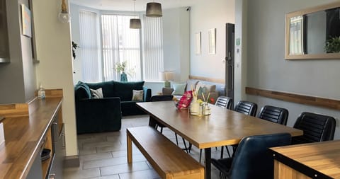 Dinning and Lounge area