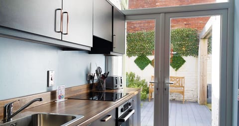 Kitchen and patio access