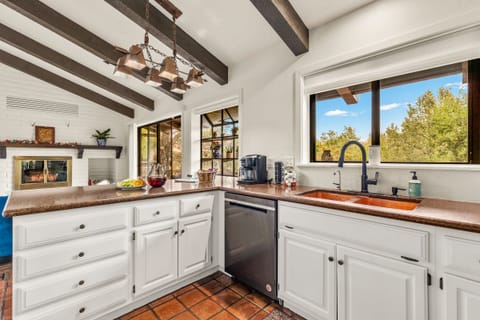 Fully stocked kitchen ready for you!