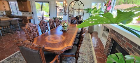 Dining room table (seats 10)