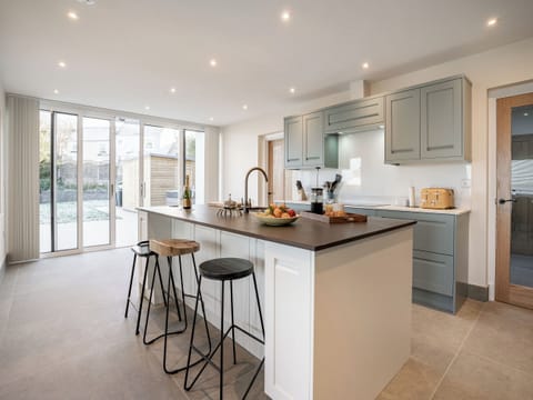 Kitchen | Dau Ddeg, New Quay