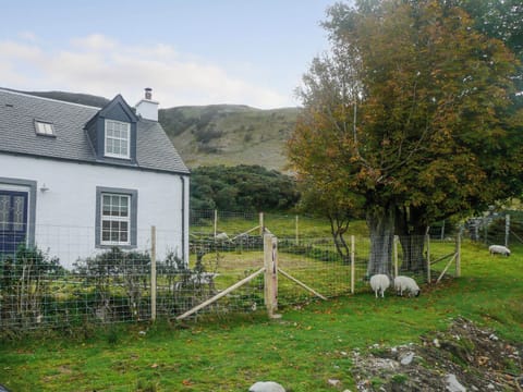 Exterior | SQLArran Cottage, Lochranza