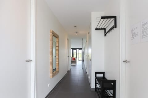 Entrance / Reception