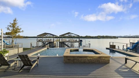 Outdoor pool, an infinity pool