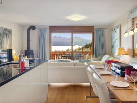 Furniture, Interior Design, Kitchen, Ceiling, Room, Flooring, Tableware, Table, Chair, Lighting