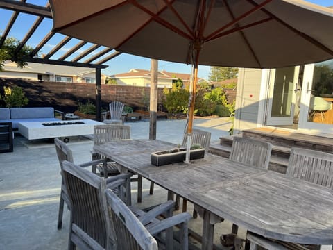 There is a large outdoor patio and dinning are to  enjoy