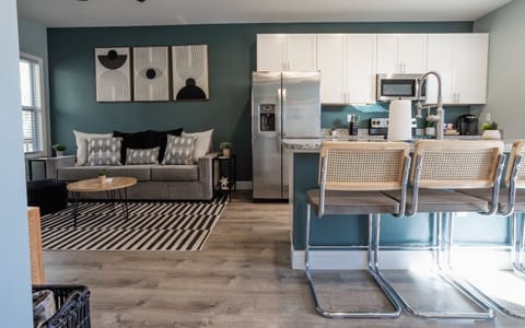Modern Kitchen w/ Stainless Steel Appliances