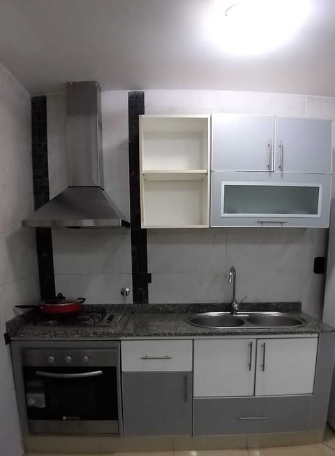 Microwave, oven, electric kettle, cookware/dishes/utensils