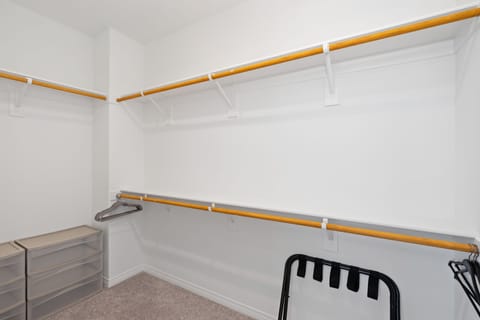 Master Closet 