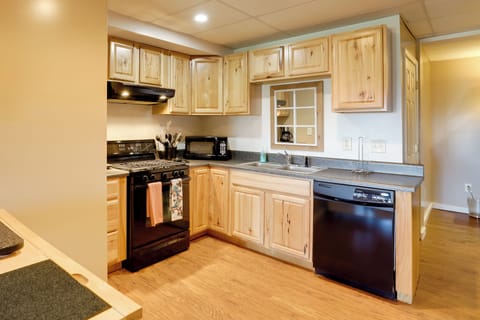 Full Kitchen | Drip Coffee Maker | Cooking Basics