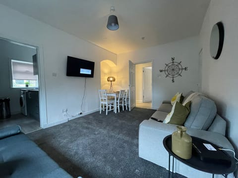 Living Room / Lounge