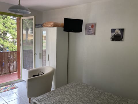 1 bedroom, wheelchair access