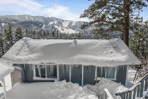 FRESH SNOW Feb 2024 ! with Ski Slope Views - SKI SLOPE VIEWS