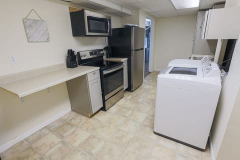 Full-size fridge, microwave, toaster