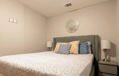 Bedroom: (1) Queen bed with all pillows, linens and blankets as well as a ROKU Smart TV