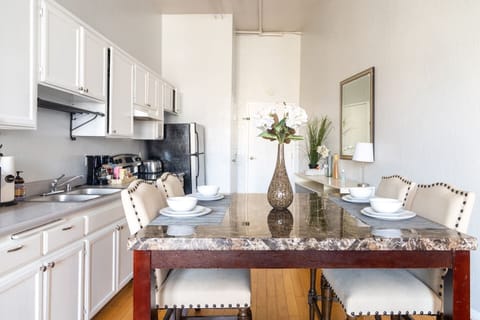 Full Kitchen & Dining area are integrated with the living room loft with high ceilings to give you the feeling of lots of space