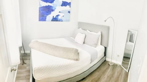 Bedroom No. 2: (1) Full bed with all pillows, linens and blankets