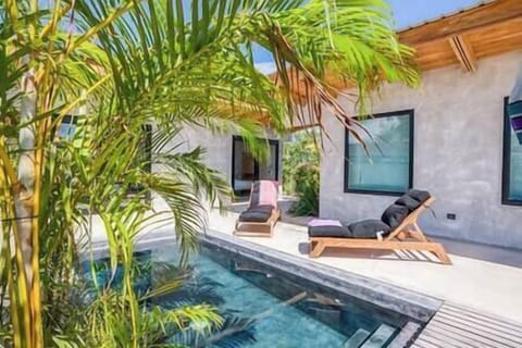 Who wouldn't want to lounge here and read a great book?