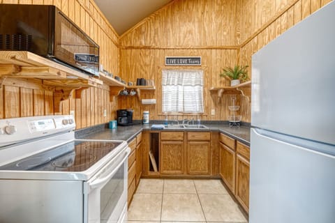 Fully stocked kitchen