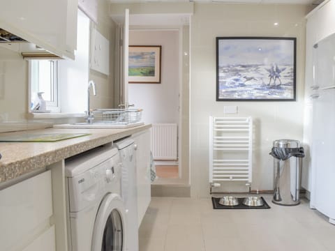 Kitchen | Point Break, Westward Ho!, near Bideford