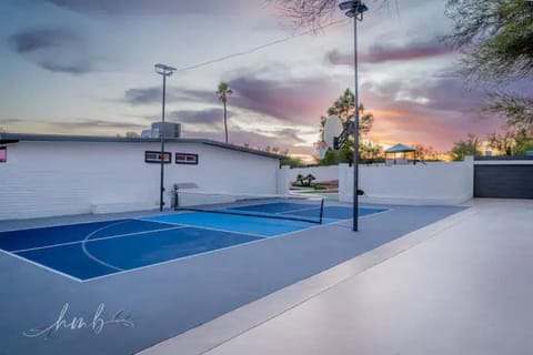 Sport court