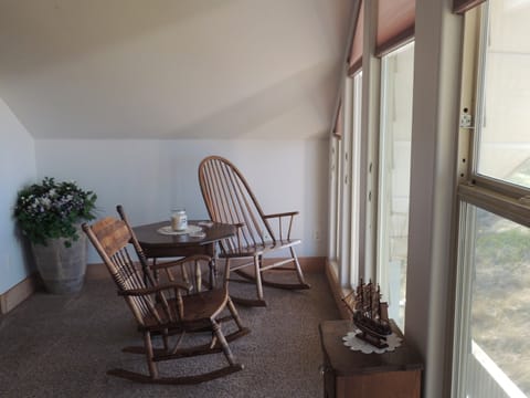 MASTER SUITE ROCKERS LOOKING OUT TO THE OCEAN